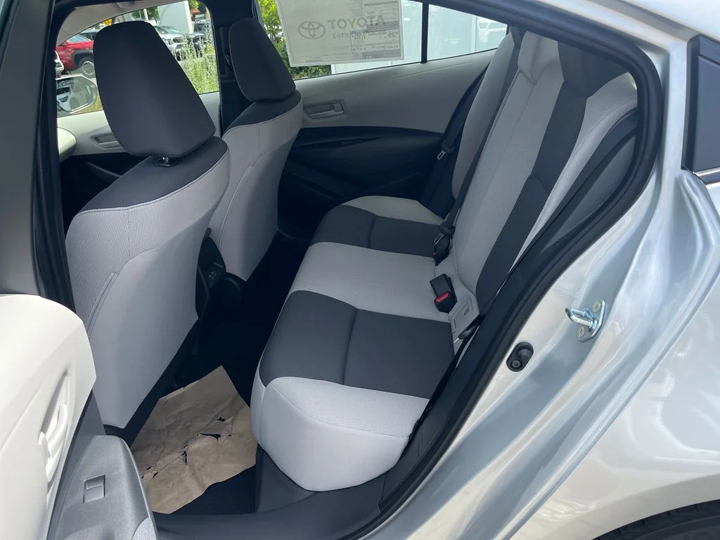 New 2026 Classic Silver Metallic Toyota LE image 23