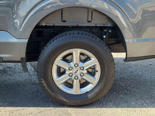 Used 2025 Gray Ford LARIAT image 33