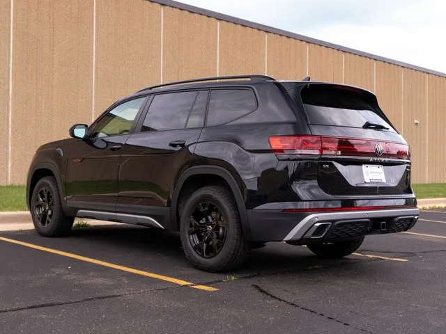 New 2026 Black Volkswagen 2.0T Peak Edition image 3