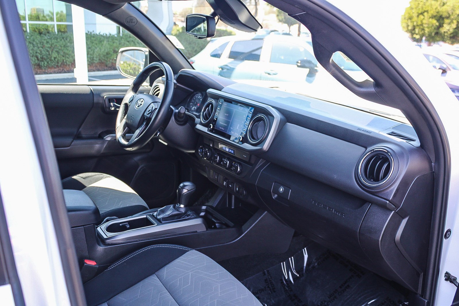 2023 Toyota Tacoma TRD Off Road - Photo 17