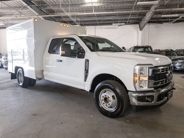 2026 Ford Chassis Cab XL