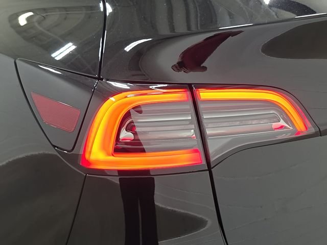 Used 2023 Black Tesla Long Range image 31