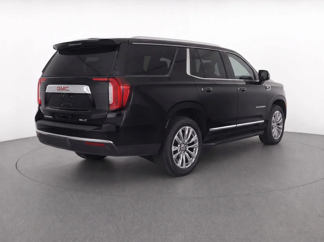 Used 2023 ONYX BLACK GMC SLT image 4