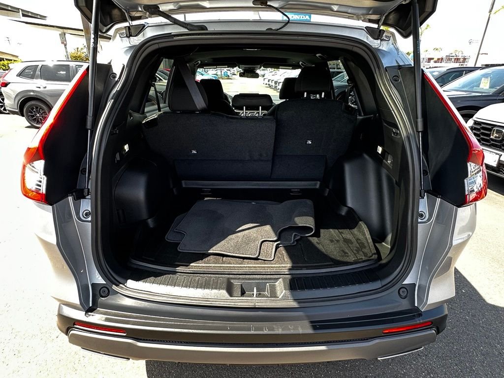 Used 2024 Silver Honda Sport image 9