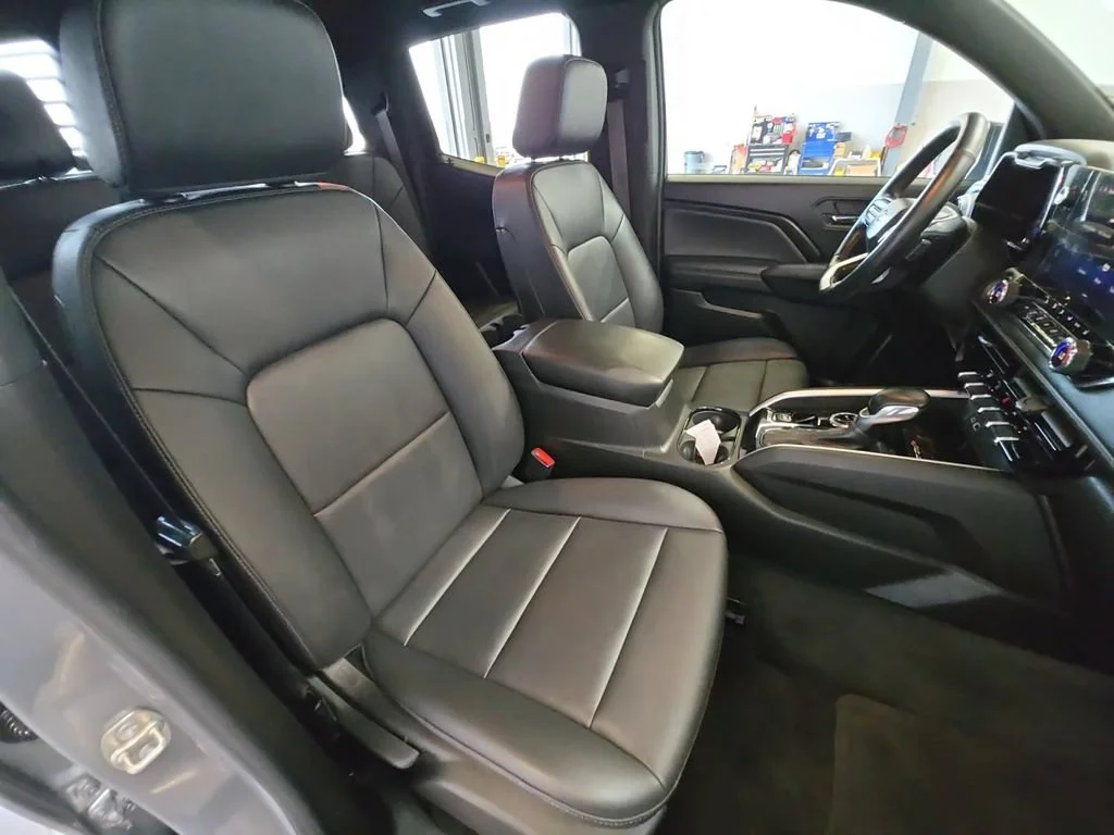Used 2024 Sterling Gray Metallic Chevrolet LT image 30