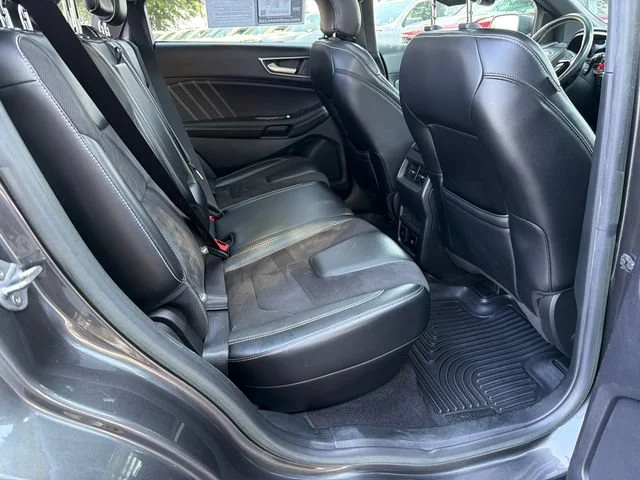 Used 2019 Gray Ford ST image 15