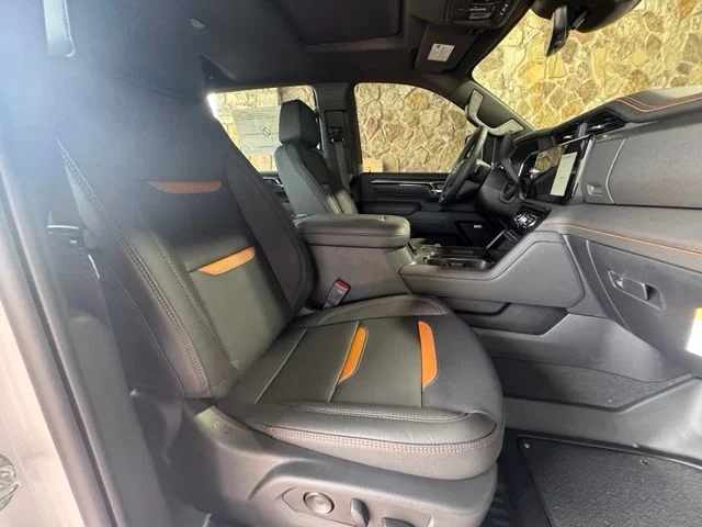 New 2026 White GMC AT4 image 26