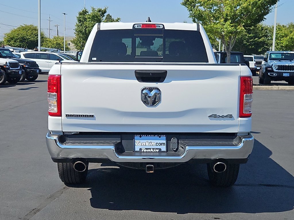 Certified Used 2024 White Ram Big Horn/Lone Star image 5