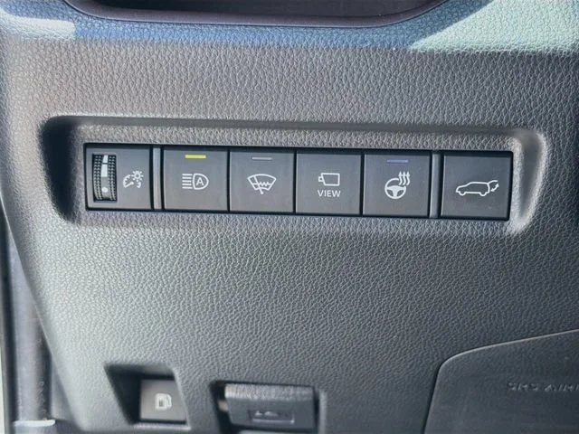 Used 2022 Blizzard Pearl Toyota Hybrid Limited image 34