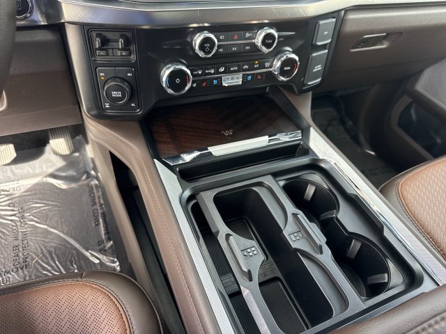 Used 2025 White Ford King Ranch image 21