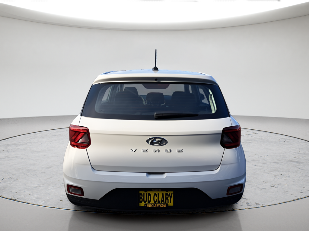 New 2026 White Hyundai SE image 4