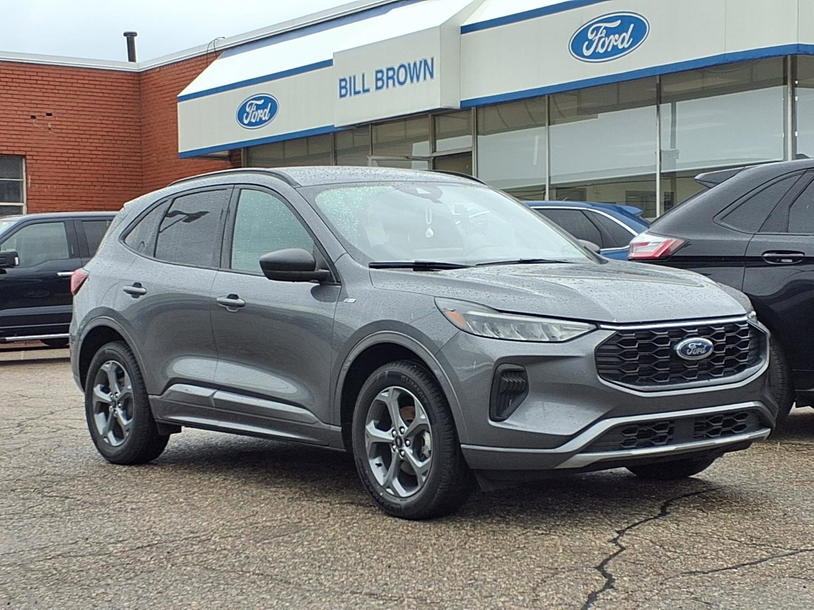 Used 2024 Carbonized Gray Metallic Ford ST-Line image 1