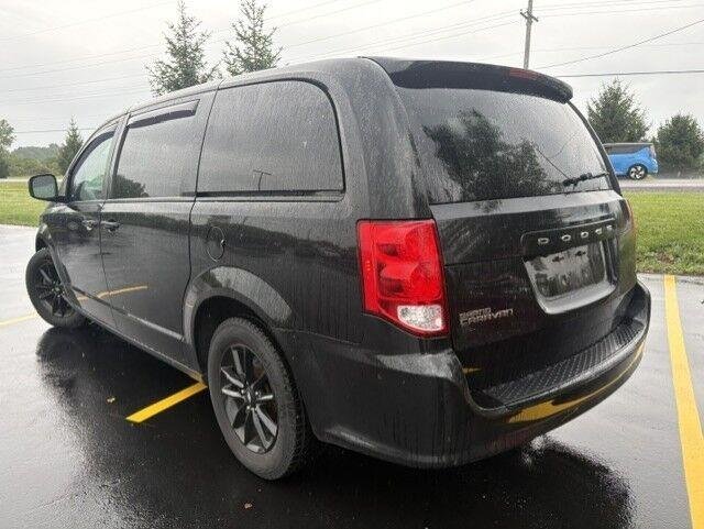 Used 2019 Black Onyx Crystal Pearlcoat Dodge SXT image 13
