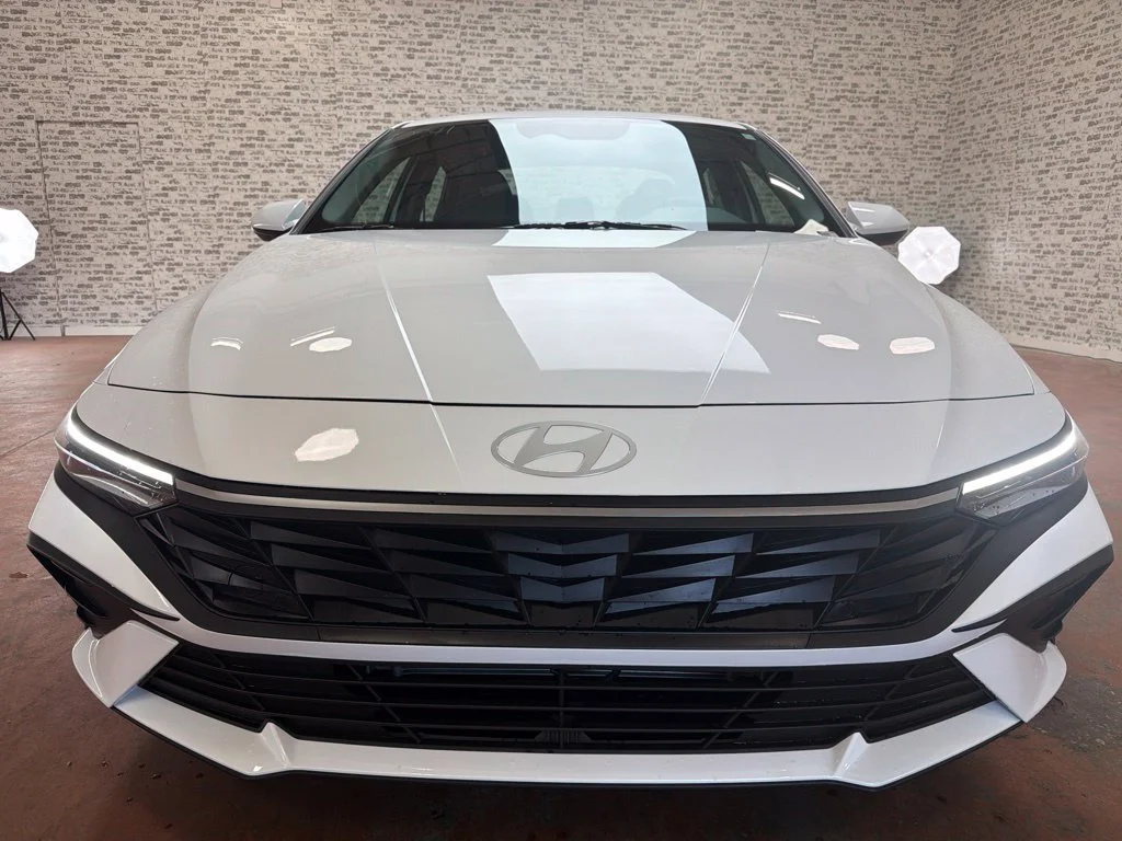 New 2026 Serenity White Hyundai Blue image 2