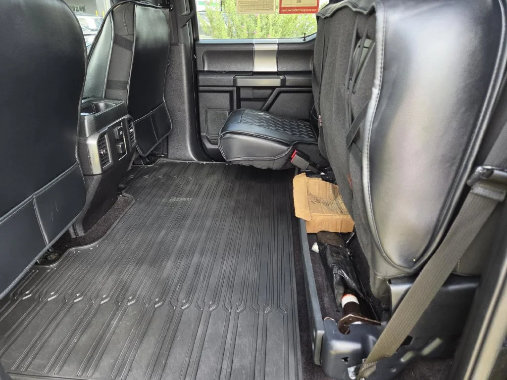 Used 2016 Black Ford XLT image 38