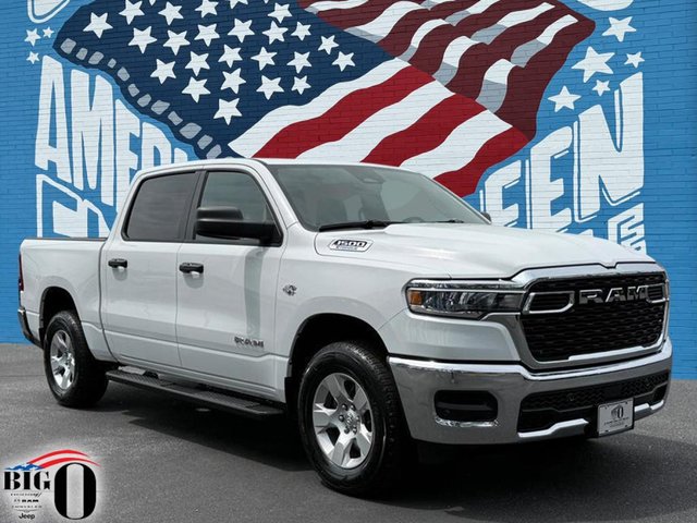 2026 RAM 1500 Tradesman Crew Cab 4x4 5'7