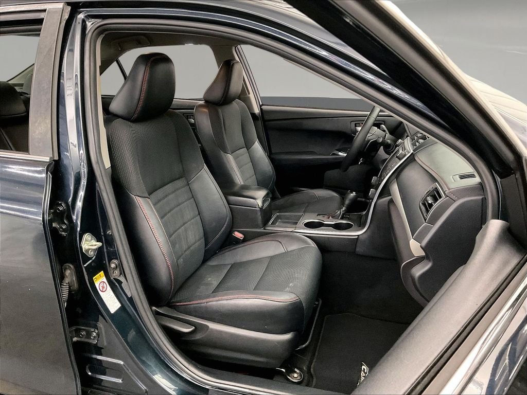 Used 2017 Gray Toyota SE image 10