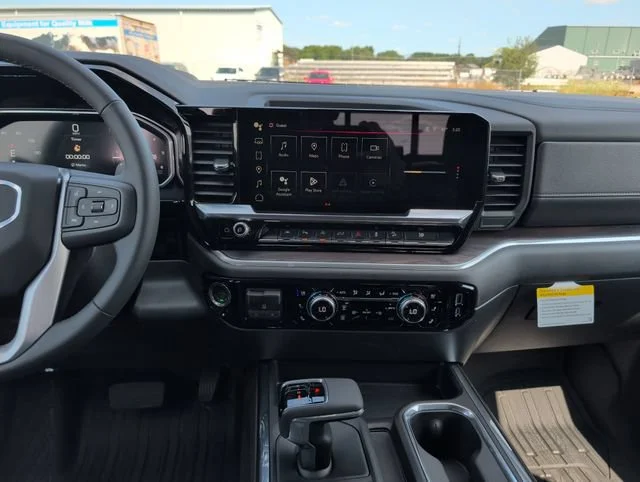 New 2026 Onyx Black GMC SLT image 20