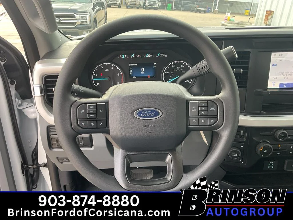 New 2026 Oxford White Ford XL image 14