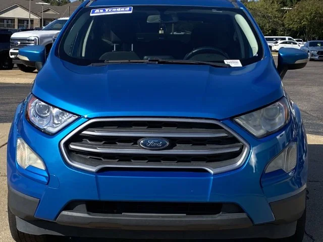 Used 2018 Blue Ford SE image 7