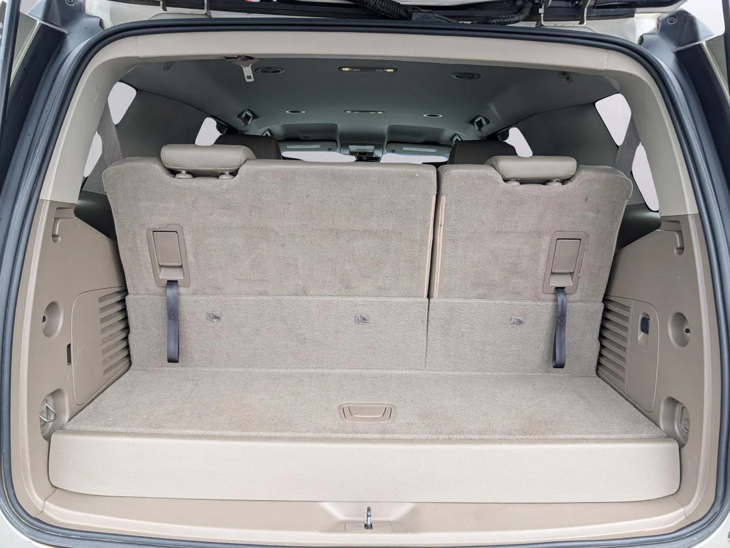 Used 2016 CHAMPAGNE SILVER METALLIC Chevrolet LS image 30