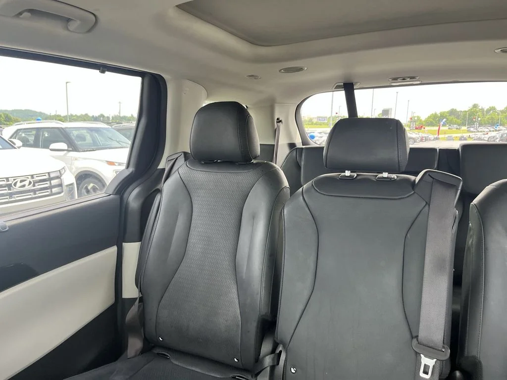 Used 2023 Gray Kia SX Prestige image 8