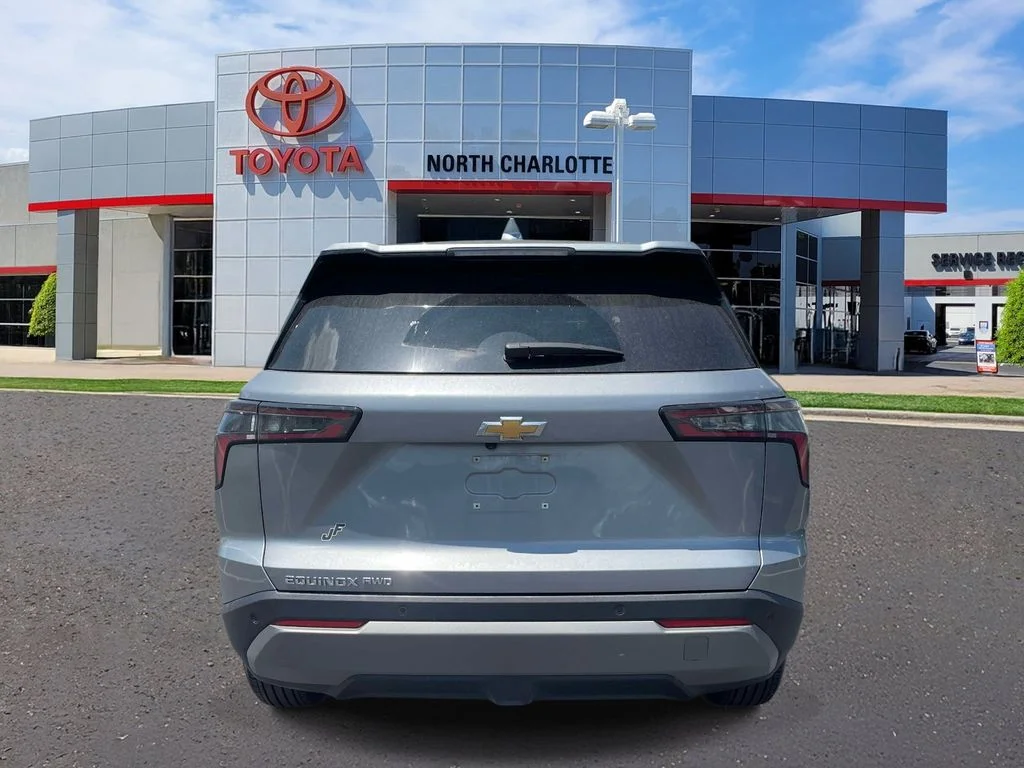 Used 2026 Gray Chevrolet LT image 7