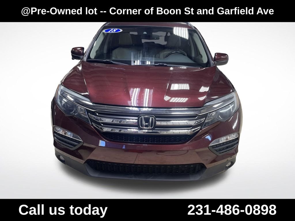 Used 2018 Red Honda EX-L image 9