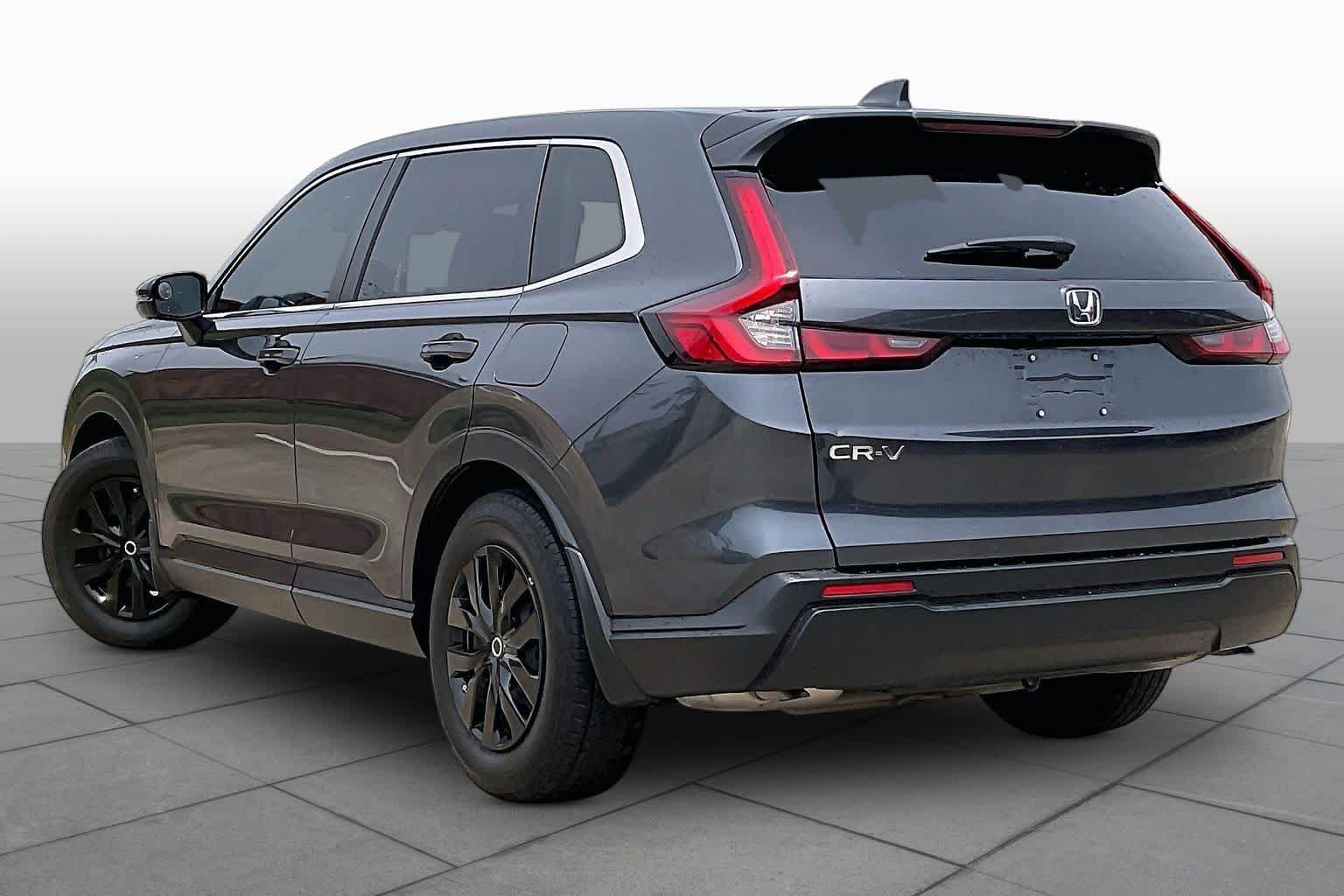 Used 2025 Meteorite Gray Metallic Honda LX image 13