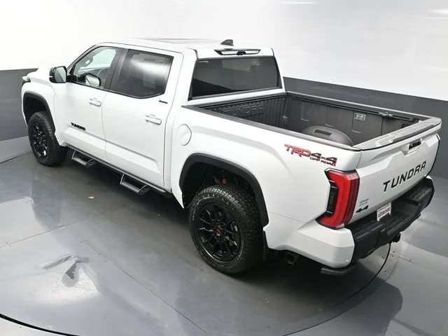 Used 2024  Toyota  image 41