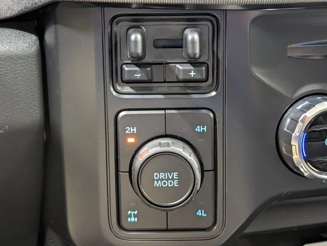 New 2026 Avalanche Ford F-250® Platinum® image 49