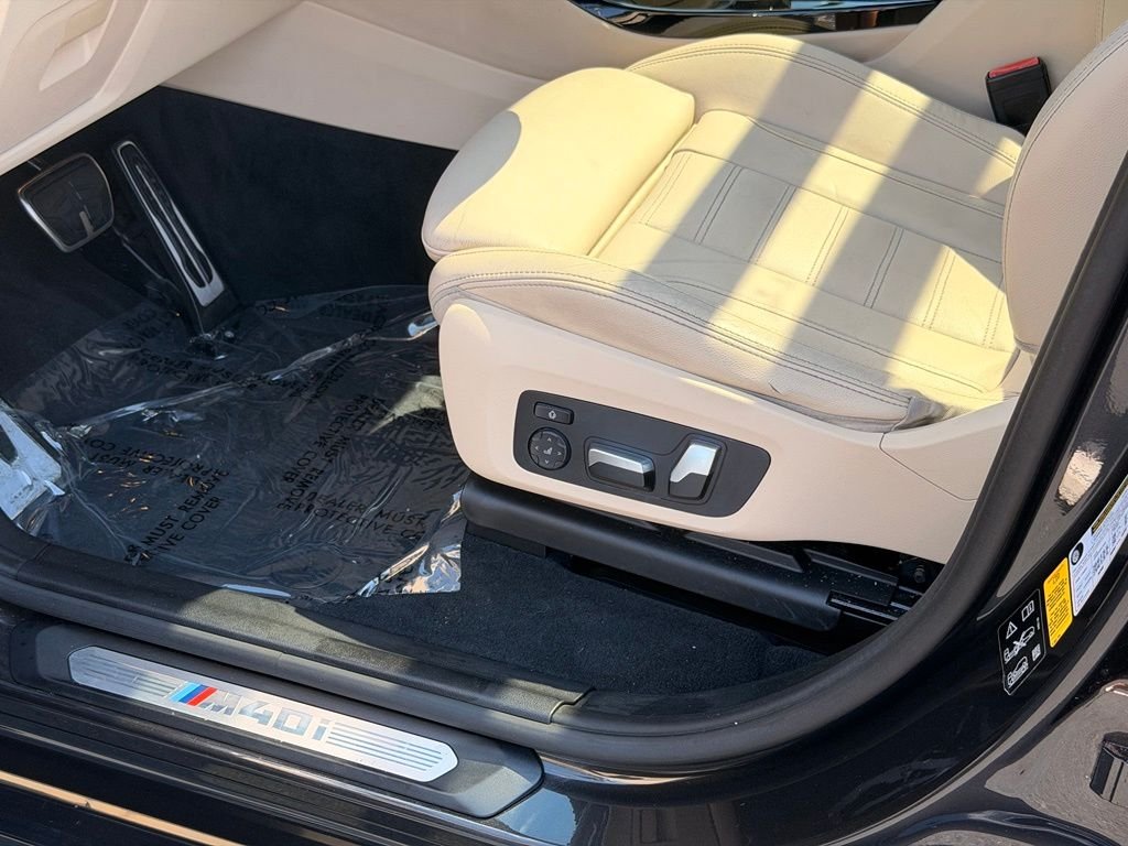 Used 2019 Gray BMW M40i image 28