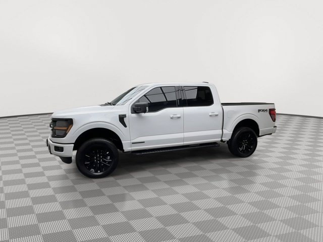 Used 2024 Oxford White Ford XLT image 41