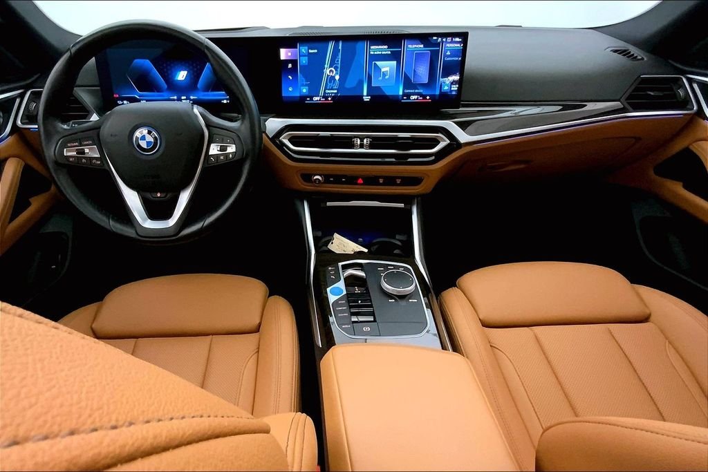 Used 2023 Black Sapphire Metallic BMW  image 15