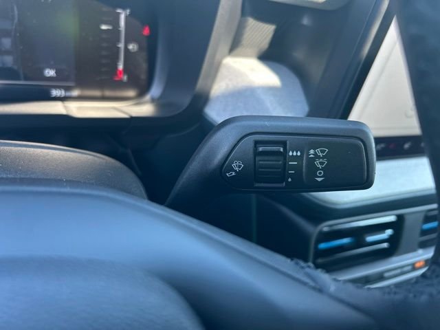 New 2026 Shadow Black Ford XLT image 28