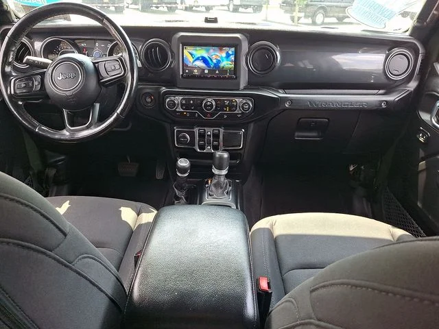Used 2021 Green Jeep Sport Altitude 4x4 image 50