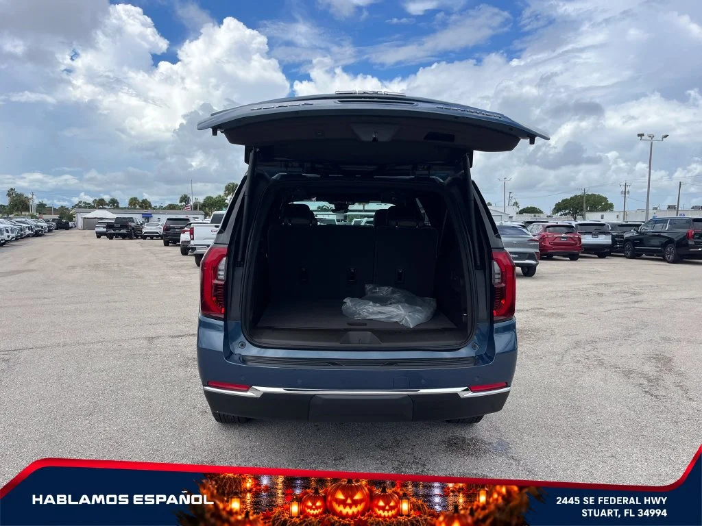 New 2026 Downpour Metallic GMC Elevation image 17