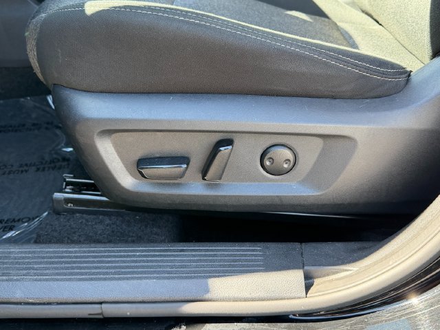 Used 2025 Black Nissan SV image 34