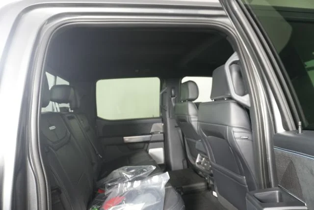 New 2025 Gray Ford Platinum image 32