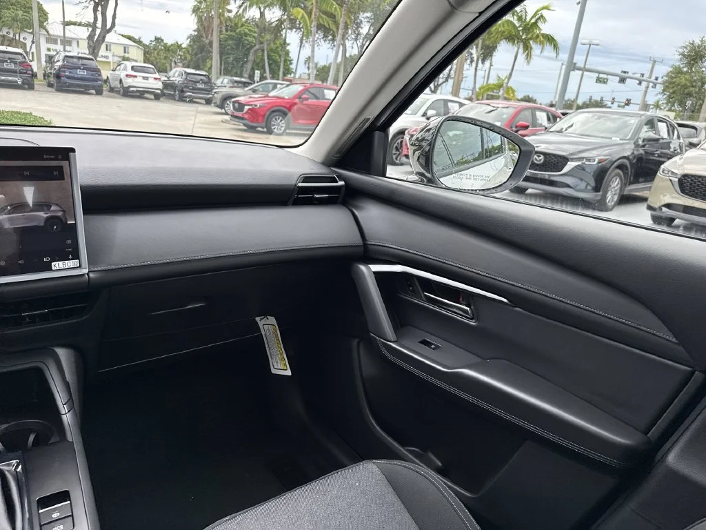 New 2026 White Metallic Mazda 2.5 S AWD image 15