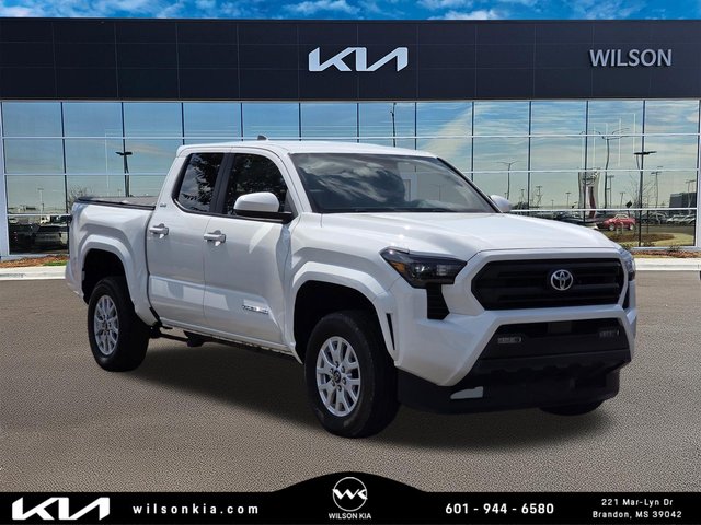 2025 Toyota Tacoma 4WD SR5