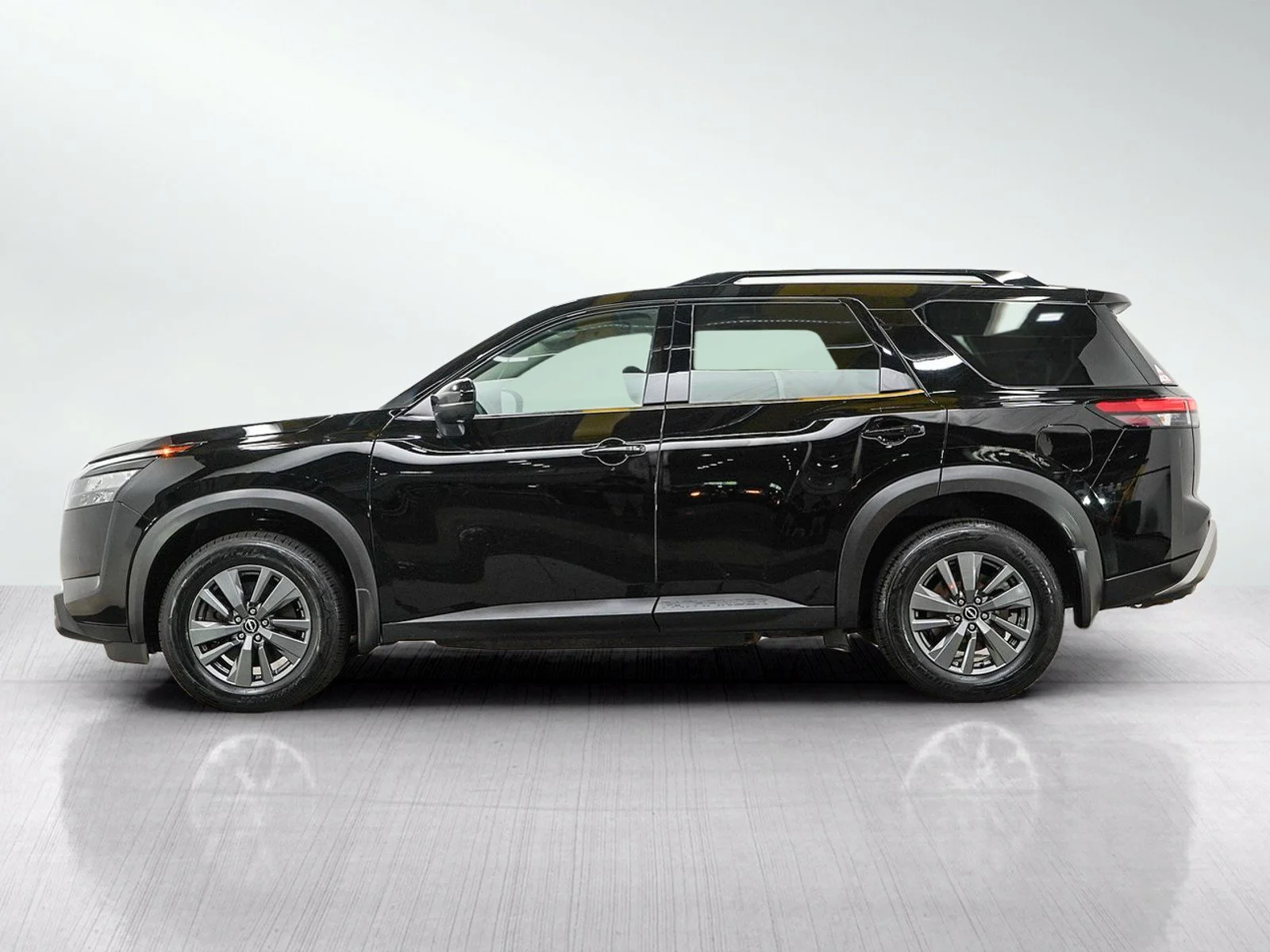 Used 2023 Nissan Pathfinder Rock Creek with VIN 5N1DR3BE8PC220802 for sale in Wayzata, Minnesota