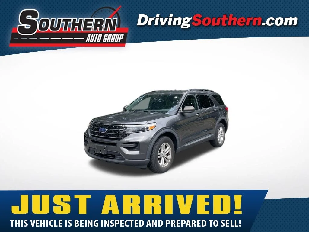 Used 2020 Gray Ford XLT image 1