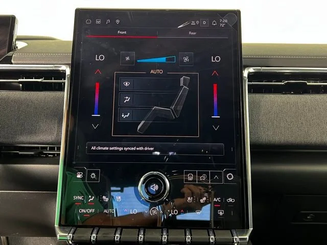 New 2026 Summit White GMC Elevation Extended Range image 24