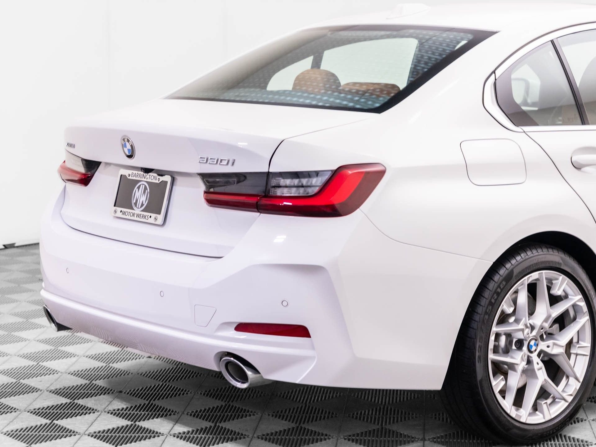 Certified Used 2025 Alpine White BMW 330i xDrive image 34
