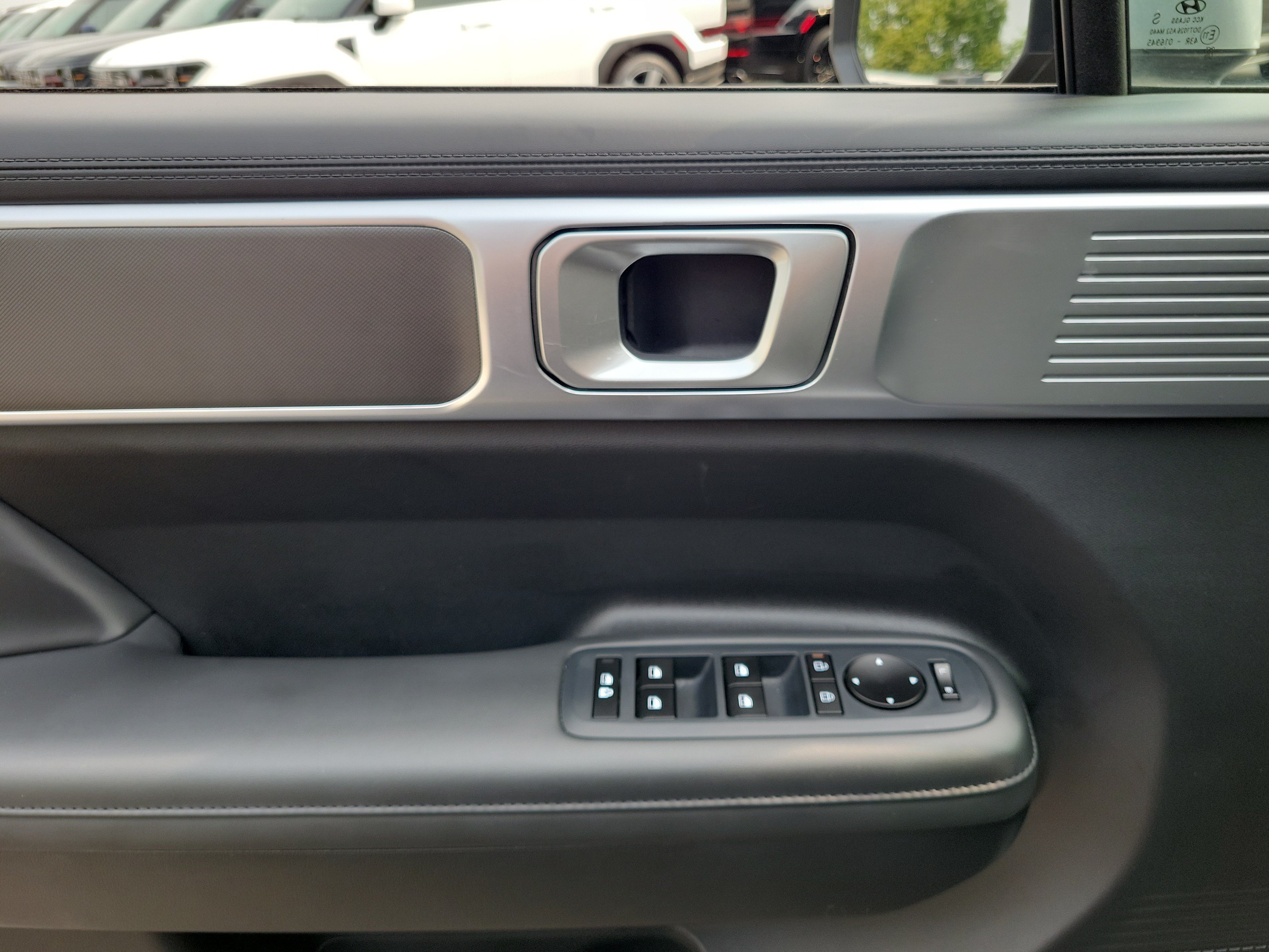 Certified Used 2026 Shimmering Silver Hyundai SEL image 17