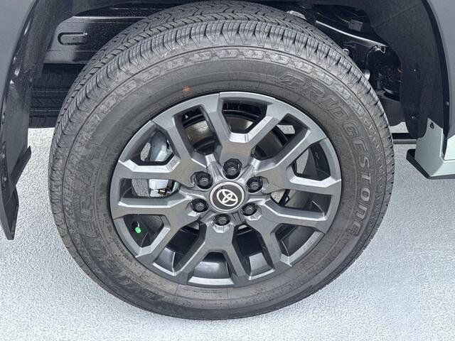 Used 2026 Lunar Rock Toyota Platinum image 7