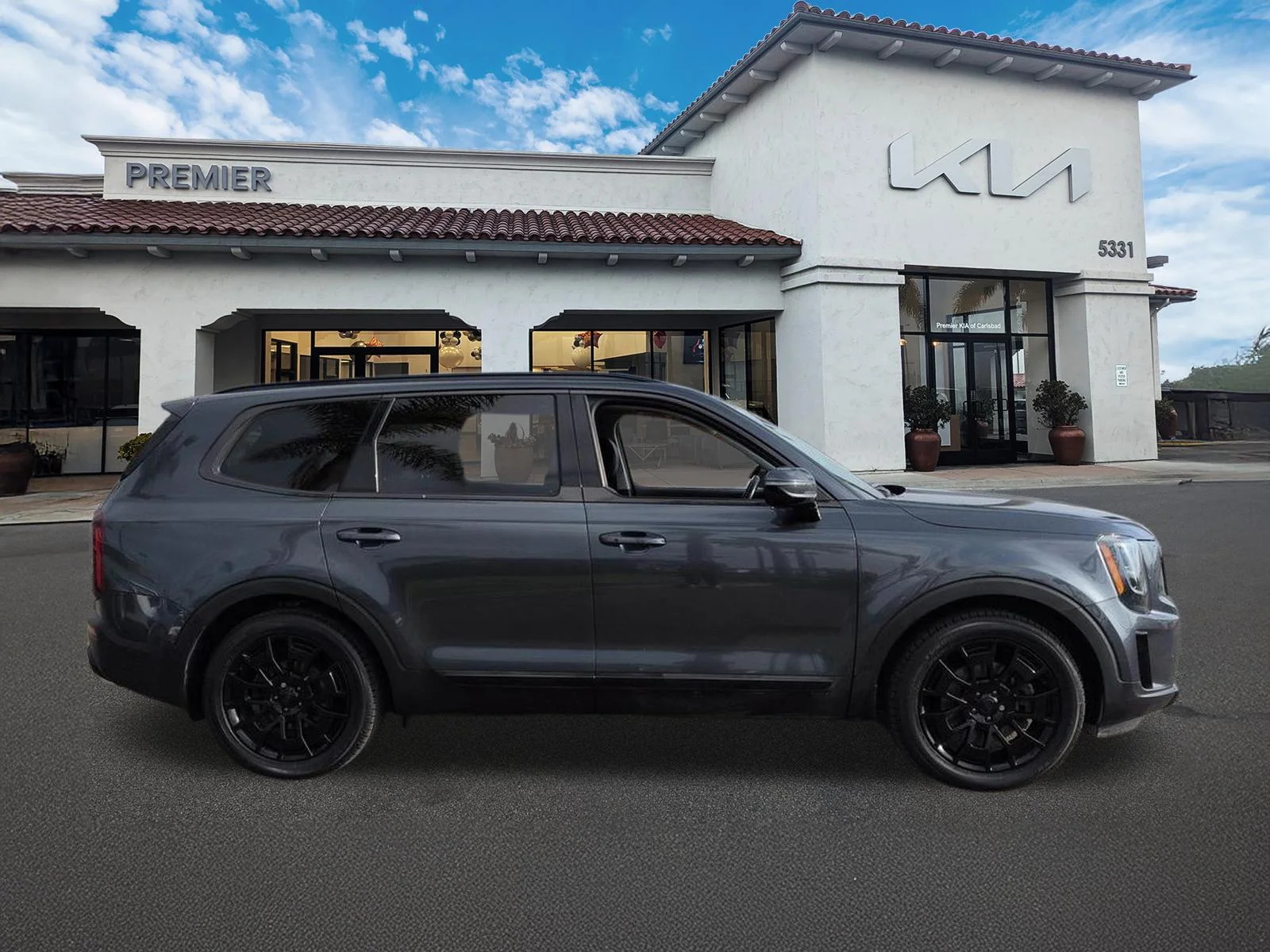 Used 2021 Gravity Gray Kia SX image 9