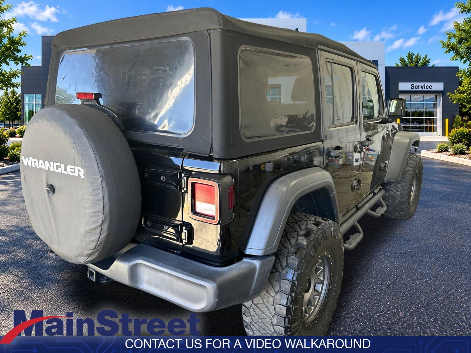 Used 2018 Black Clearcoat Jeep Sport S image 12