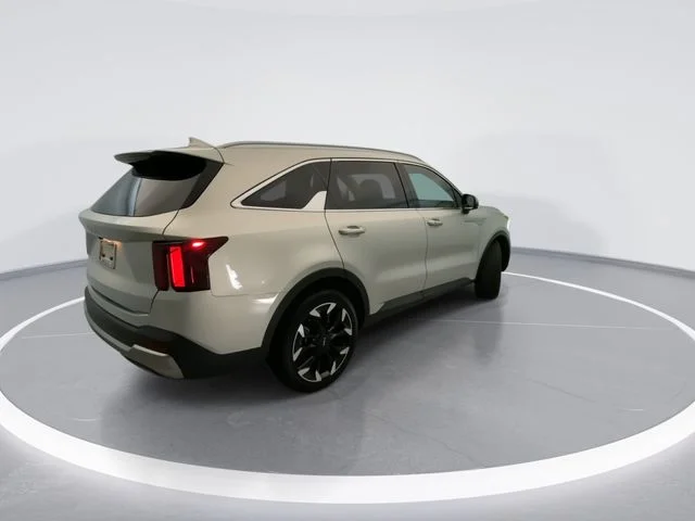 Used 2026 White Kia EX image 4